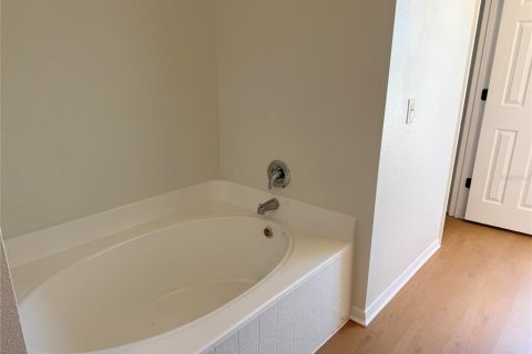 Casa en venta en Winter Haven, Florida, 4 dormitorios, 283.35 m2 № 2202774 - foto 12