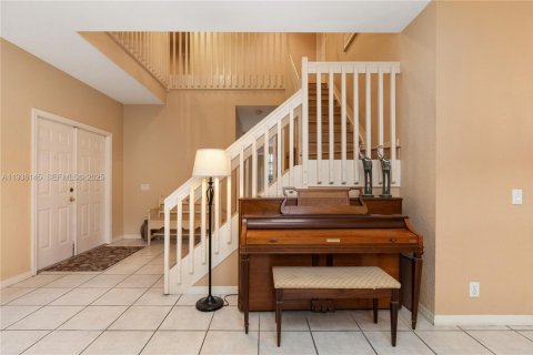 Villa ou maison à vendre à Weston, Floride: 5 chambres, 273.23 m2 № 1994270 - photo 17