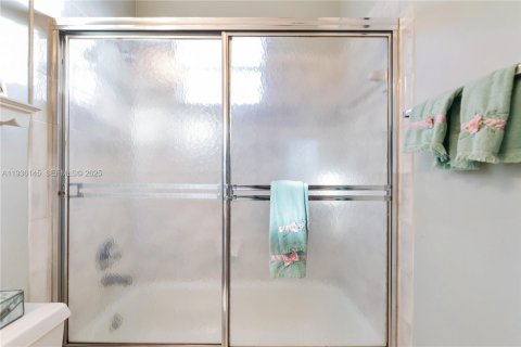 Villa ou maison à vendre à Weston, Floride: 5 chambres, 273.23 m2 № 1994270 - photo 27