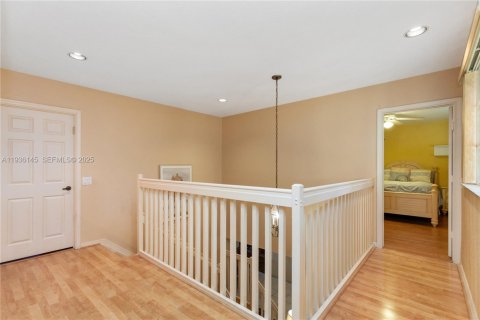 Villa ou maison à vendre à Weston, Floride: 5 chambres, 273.23 m2 № 1994270 - photo 24