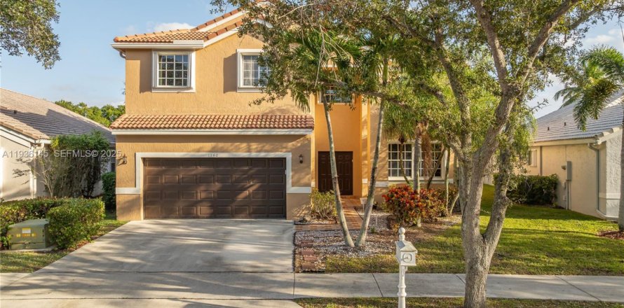 Villa ou maison à Weston, Floride 5 chambres, 273.23 m2 № 1994270