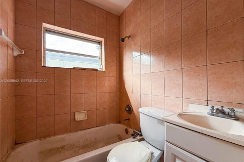 Casa en venta en Miami, Florida, 3 dormitorios, 115.38 m2 № 2264482 - foto 20
