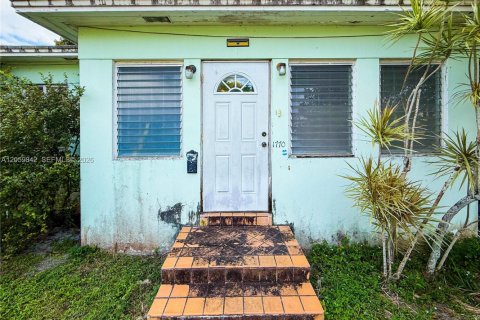 Casa en venta en Miami, Florida, 3 dormitorios, 115.38 m2 № 2264482 - foto 2