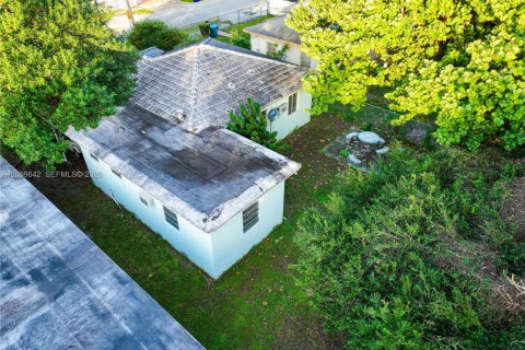 Casa en venta en Miami, Florida, 3 dormitorios, 115.38 m2 № 2264482 - foto 26