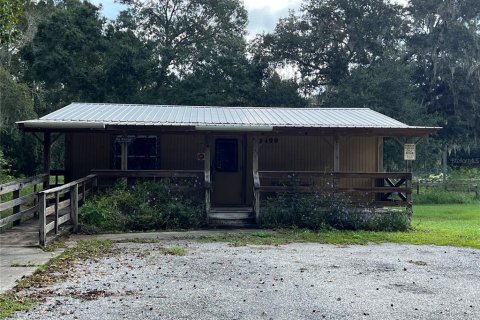 Commercial property in Webster, Florida 86.21 sq.m. № 1390584 - photo 1