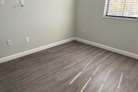 Townhouse in Doral, Florida 3 bedrooms, 158.31 sq.m. № 2377379 - photo 7