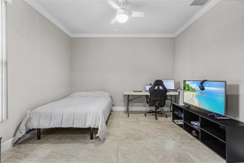 Купить виллу или дом в Сарасота, Флорида 12 комнат, 231.23м2, № 2237135 - фото 27