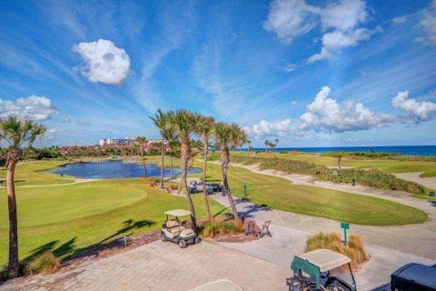 Condo in West Palm Beach, Florida, 3 bedrooms  № 992024 - photo 1