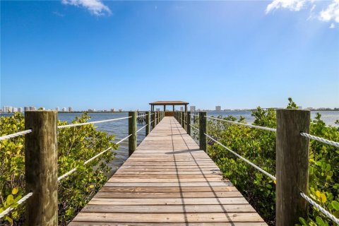 Townhouse in Port Orange, Florida 2 bedrooms, 107.4 sq.m. № 2195606