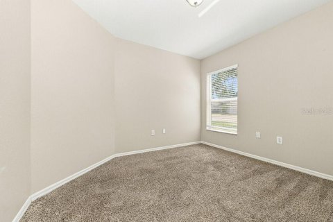 Villa ou maison à louer à Riverview, Floride: 3 chambres, 140.84 m2 № 2436664 - photo 11