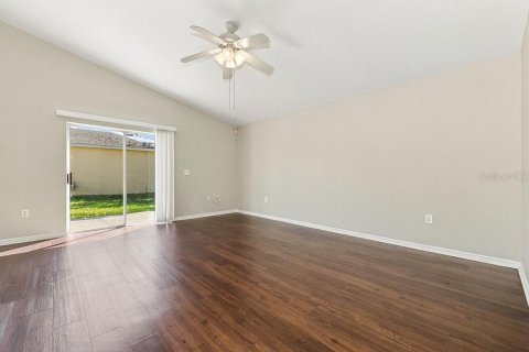 Villa ou maison à louer à Riverview, Floride: 3 chambres, 140.84 m2 № 2436664 - photo 3