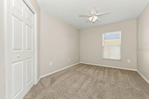 Villa ou maison à louer à Riverview, Floride: 3 chambres, 140.84 m2 № 2436664 - photo 10