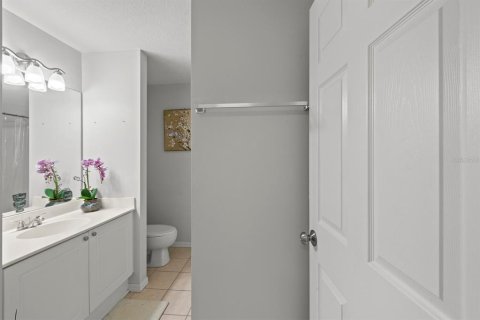 Condo in Kissimmee, Florida, 3 bedrooms  № 1403939 - photo 15
