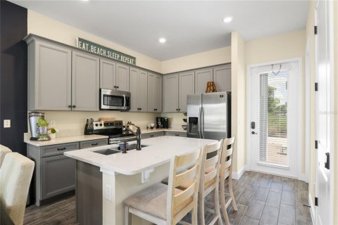 Villa ou maison à vendre à Kissimmee, Floride: 4 chambres, 180.97 m2 № 2150505 - photo 23