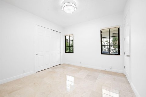 Villa ou maison à vendre à Parkland, Floride: 5 chambres, 445.93 m2 № 2395067 - photo 9