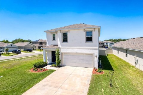 House in Brooksville, Florida 5 bedrooms, 227.33 sq.m. № 1650063 - photo 2