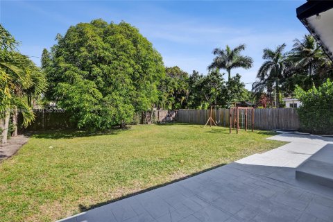 Casa en venta en Hollywood, Florida, 3 dormitorios, 129.32 m2 № 2025907 - foto 29