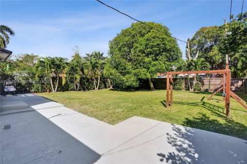 Casa en venta en Hollywood, Florida, 3 dormitorios, 129.32 m2 № 2025907 - foto 30