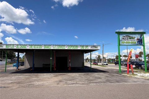 Propiedad comercial en venta en Saint Petersburg, Florida, 231.88 m2 № 2348218 - foto 3