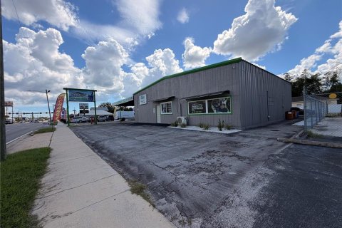 Propiedad comercial en venta en Saint Petersburg, Florida, 231.88 m2 № 2348218 - foto 25