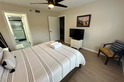 Condo in Bradenton, Florida, 2 bedrooms  № 2225204 - photo 19
