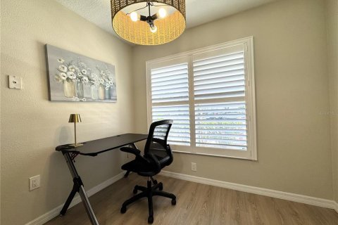 Condo in Bradenton, Florida, 2 bedrooms  № 2225204 - photo 10