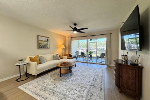Condo in Bradenton, Florida, 2 bedrooms  № 2225204 - photo 14