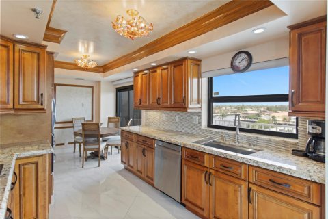 Copropriété à vendre à Highland Beach, Floride: 3 chambres, 210.42 m2 № 2158630 - photo 11
