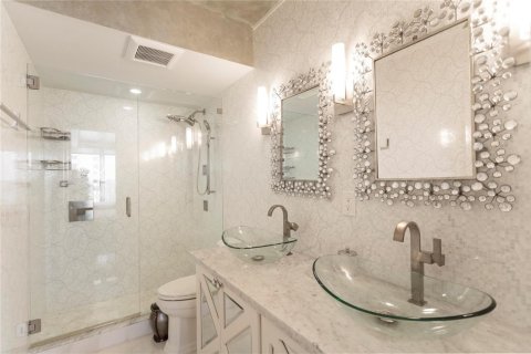 Copropriété à vendre à Highland Beach, Floride: 3 chambres, 210.42 m2 № 2158630 - photo 29