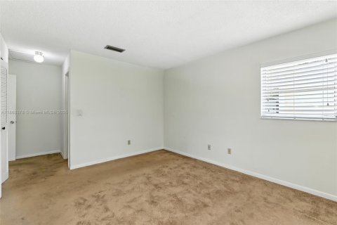 House in Saint Augustine, Florida 3 bedrooms, 114.46 sq.m. № 1979375 - photo 19