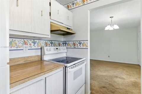 House in Saint Augustine, Florida 3 bedrooms, 114.46 sq.m. № 1979375 - photo 7