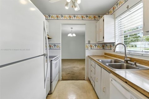 House in Saint Augustine, Florida 3 bedrooms, 114.46 sq.m. № 1979375 - photo 8