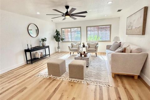 Villa ou maison à vendre à Gainesville, Floride: 4 chambres, 223.06 m2 № 1900135 - photo 2