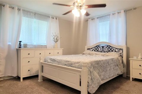 House in Holiday, Florida 3 bedrooms, 119.19 sq.m. № 1361302 - photo 19