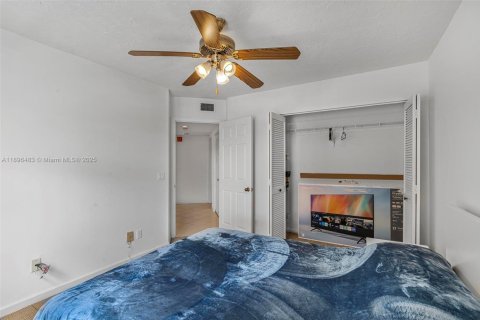 Снять в аренду кондоминиум в Бока-Ратон, Флорида 2 спальни, 128.39м2, № 1948153 - фото 26