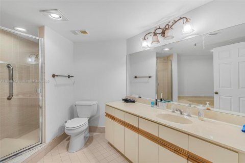 Снять в аренду кондоминиум в Бока-Ратон, Флорида 2 спальни, 128.39м2, № 1948153 - фото 21