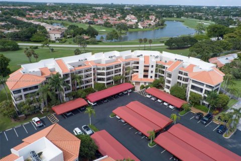 Снять в аренду кондоминиум в Бока-Ратон, Флорида 2 спальни, 128.39м2, № 1948153 - фото 30