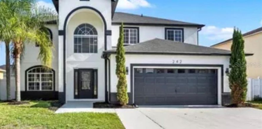 Villa ou maison à Kissimmee, Floride 6 chambres, 264.49 m2 № 2353363