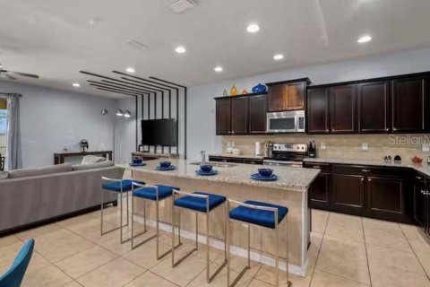 Villa ou maison à louer à Kissimmee, Floride: 9 chambres, 407.93 m2 № 2432783 - photo 7