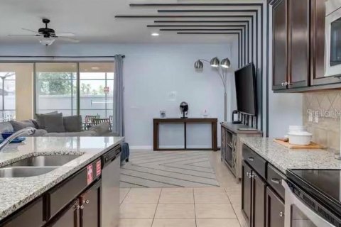 Villa ou maison à louer à Kissimmee, Floride: 9 chambres, 407.93 m2 № 2432783 - photo 11