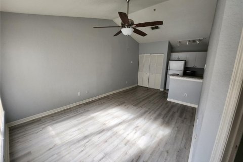 Copropriété à louer à Orlando, Floride: 1 chambre, 46.36 m2 № 2406499 - photo 2