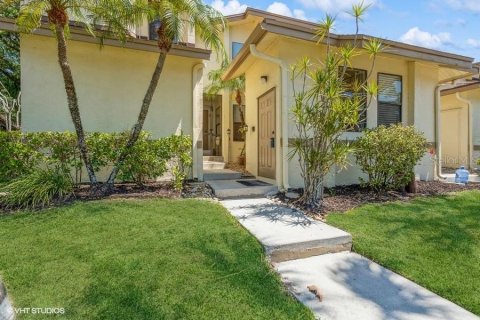 Condominio en venta en Fort Myers, Florida, 2 dormitorios, 84.45 m2 № 1644453 - foto 1