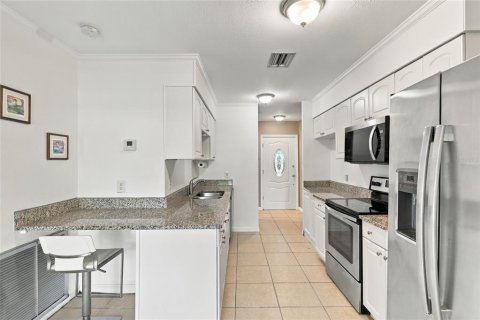 Villa ou maison à vendre à Sarasota, Floride: 2 chambres, 112.41 m2 № 2413756 - photo 27