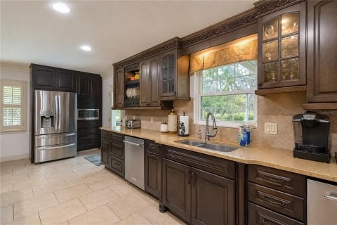 House in Crystal River, Florida 4 bedrooms, 194.63 sq.m. № 2297199 - photo 18