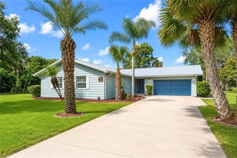 House in Crystal River, Florida 4 bedrooms, 194.63 sq.m. № 2297199 - photo 7
