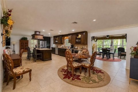 House in Crystal River, Florida 4 bedrooms, 194.63 sq.m. № 2297199 - photo 16