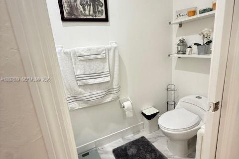 Condo in Doral, Florida, 2 bedrooms  № 2083662 - photo 4