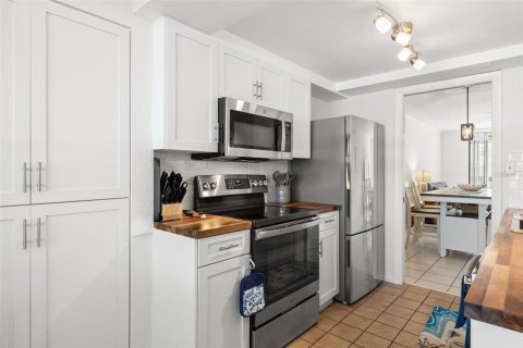Copropriété à louer à South Pasadena, Floride: 1 chambre, 81.29 m2 № 2136101 - photo 16