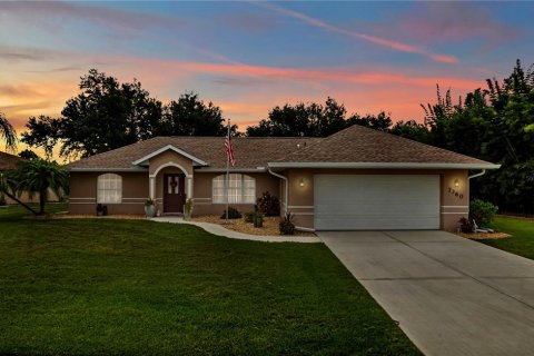 Villa ou maison à vendre à Punta Gorda, Floride: 3 chambres, 127.65 m2 № 2126086 - photo 4