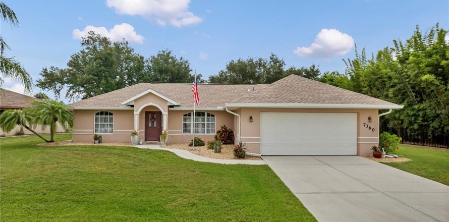 Villa ou maison à Punta Gorda, Floride 3 chambres, 127.65 m2 № 2126086